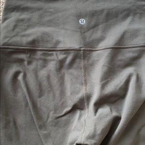 Lululemon leggings Olive size 12